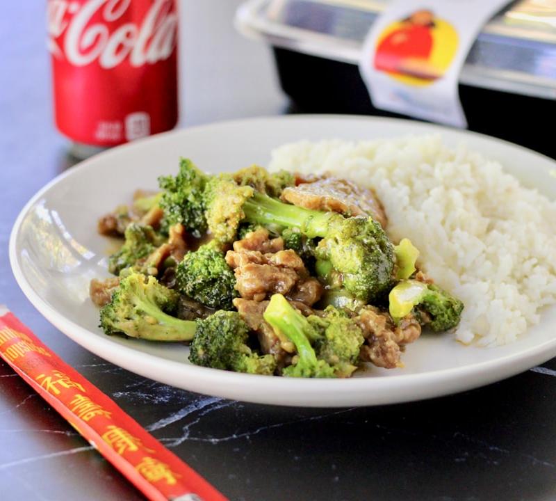 20-Min Beef & Broccoli Rice Bowls