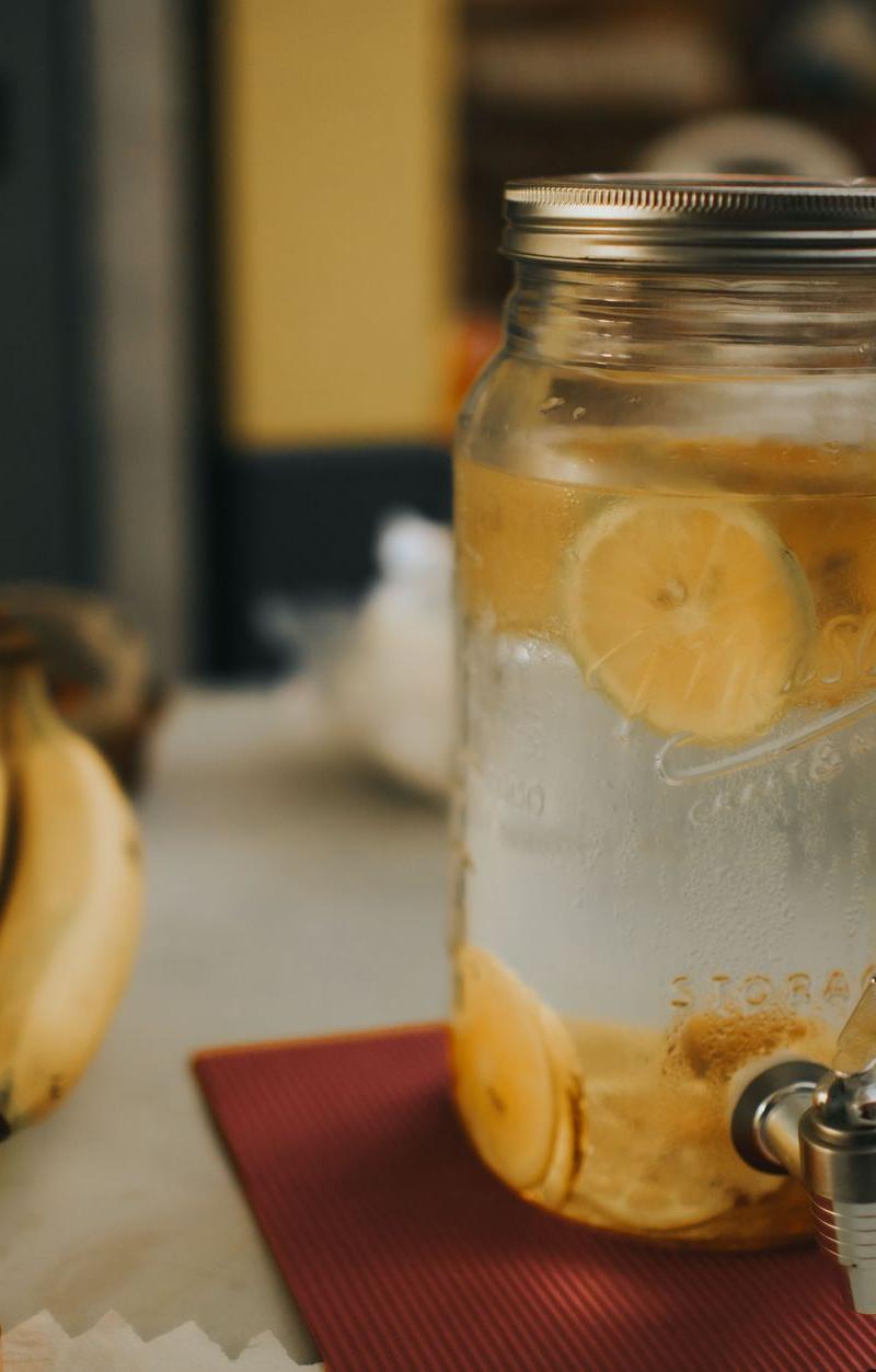 5-Minute Citrus Water