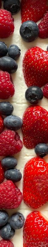 Berry Frozen Yogurt Bark