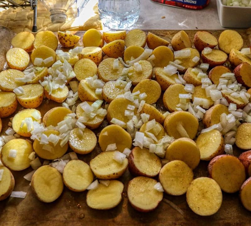 Creamy Garlic & Mushroom Potato Bake