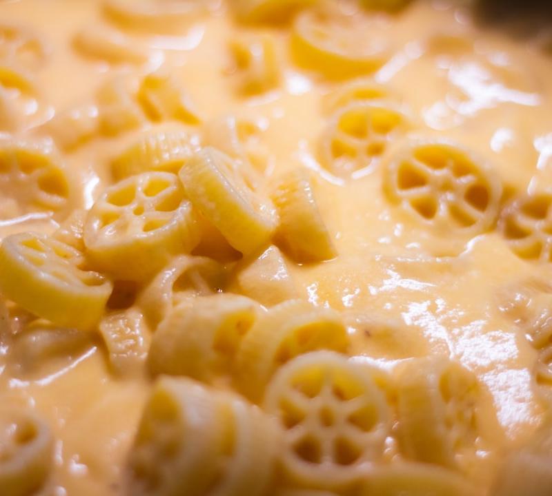 Golden Baked Mac and Cheese