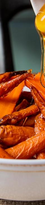 Crispy Garlic Honey Air Fryer Carrots