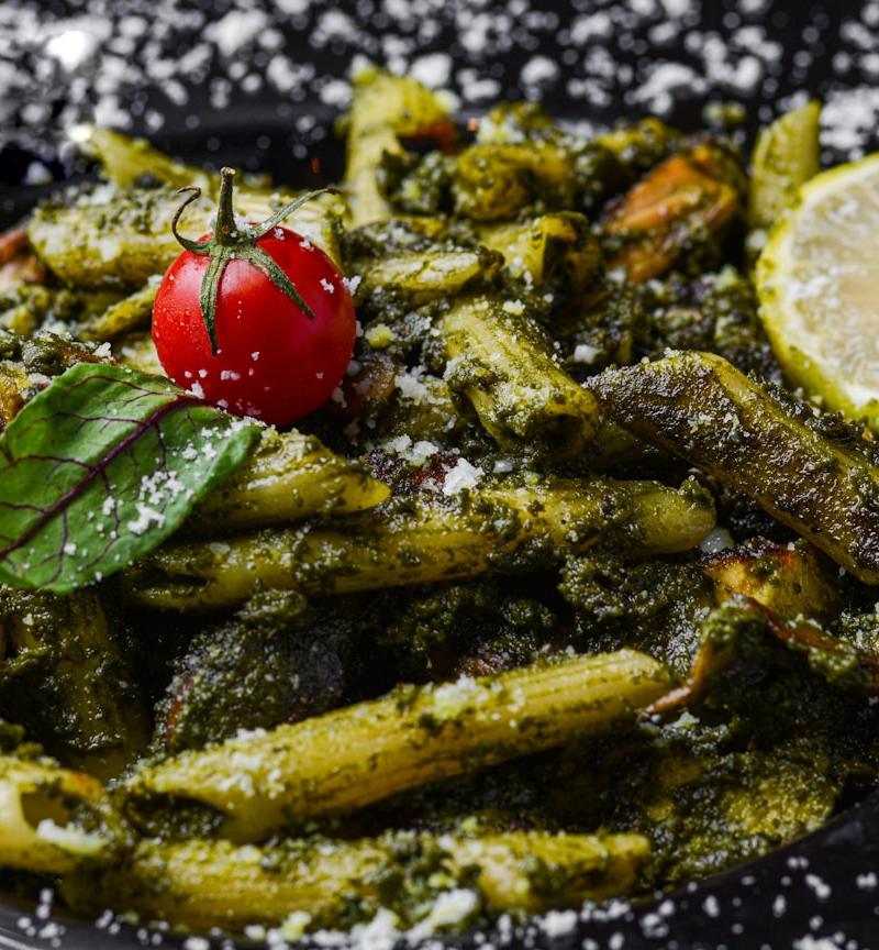 Bowtie Pesto Pasta with Cherry Tomatoes