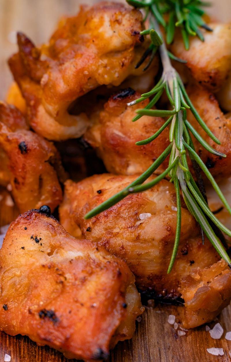 Cajun Grilled Chicken Thighs with Cherry Tomatoes