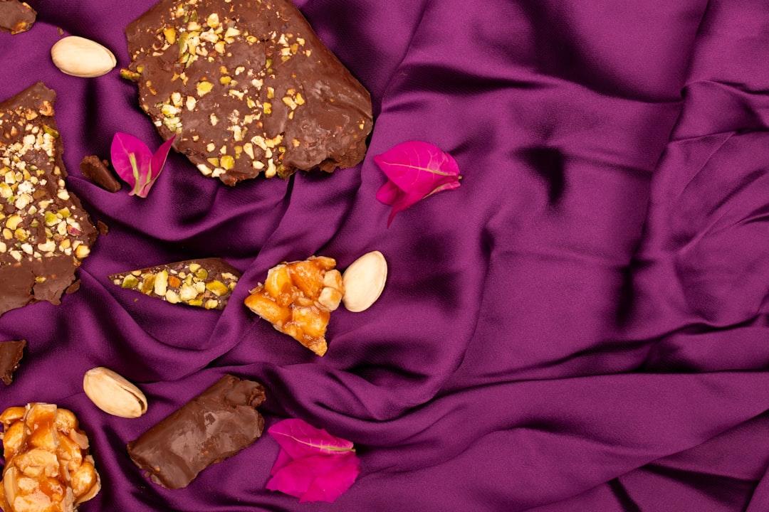 15-Min Chocolate Peanut Clusters
