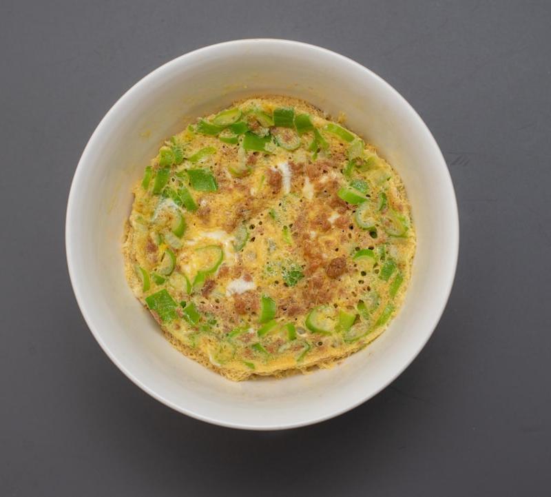 Fluffy Onion Pepper Omelet