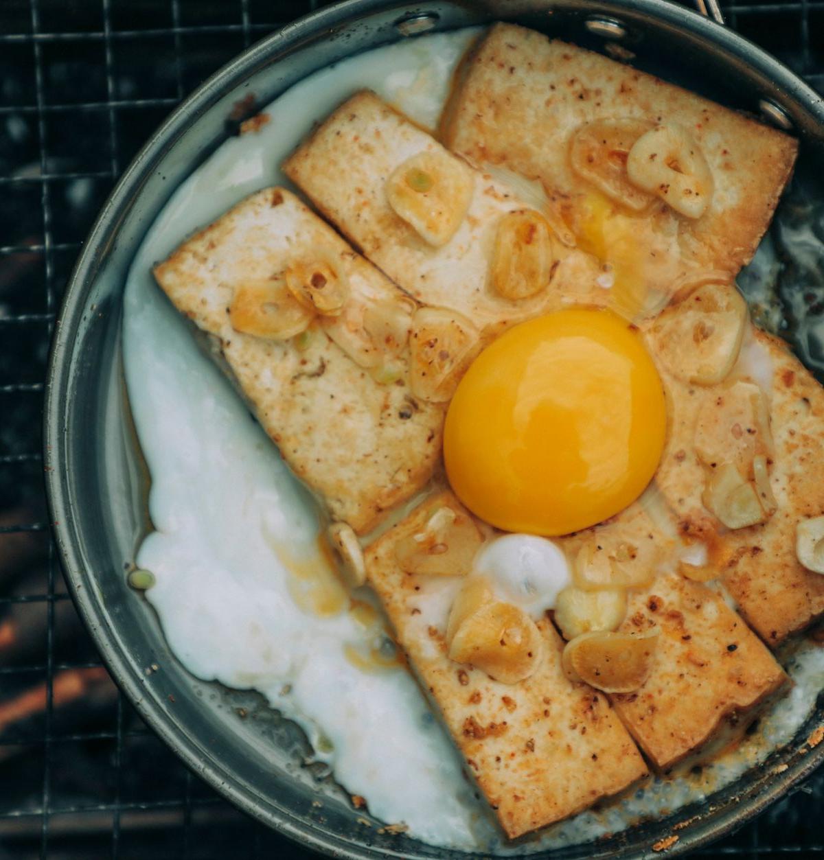 Garlic Butter Tofu & Fried Egg