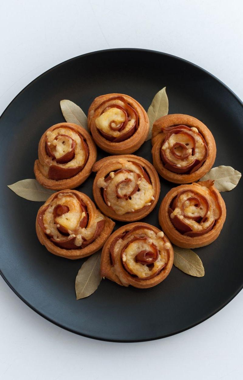 Ham & Cheese Crescent Ring