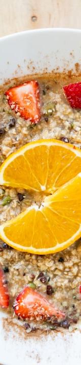 Chai Overnight Oats with Fruit