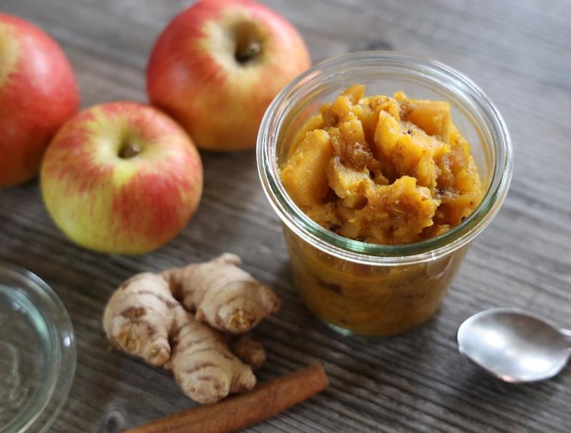 15-Min Apple Compote with Lemon & Cinnamon