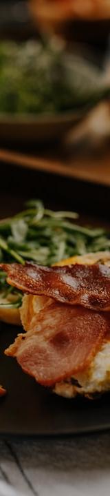 Bacon Cheddar Egg Muffins