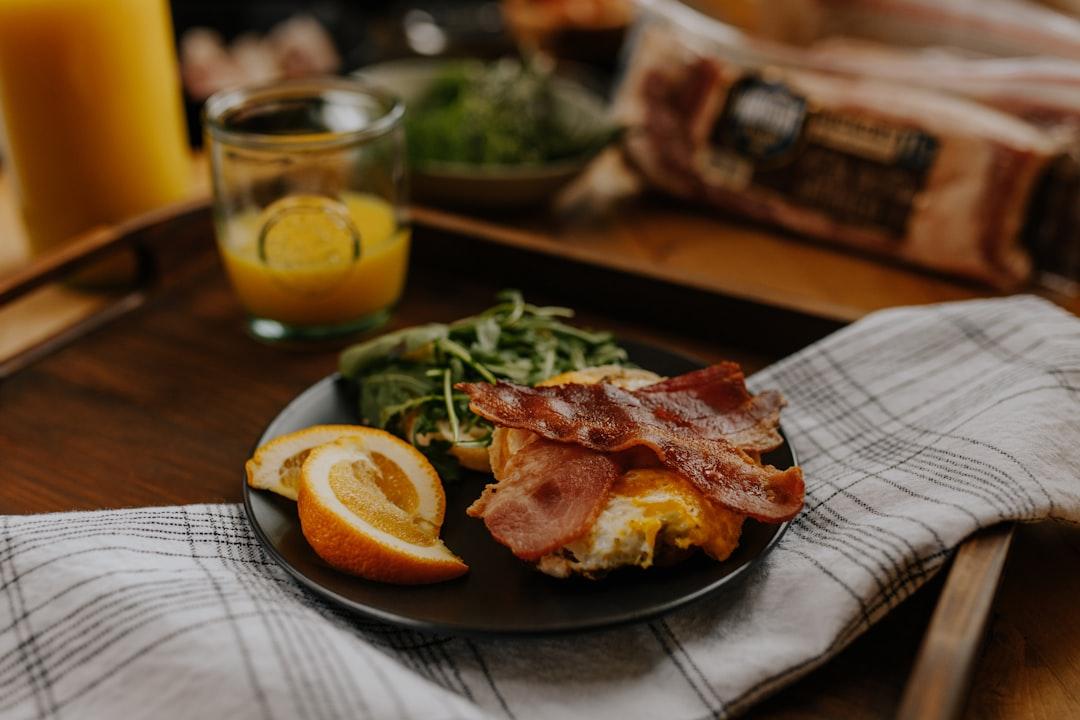 Bacon Cheddar Egg Muffins