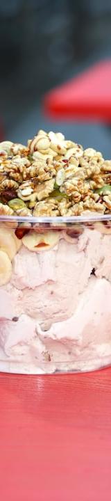 5-Minute Honey Strawberry Parfait