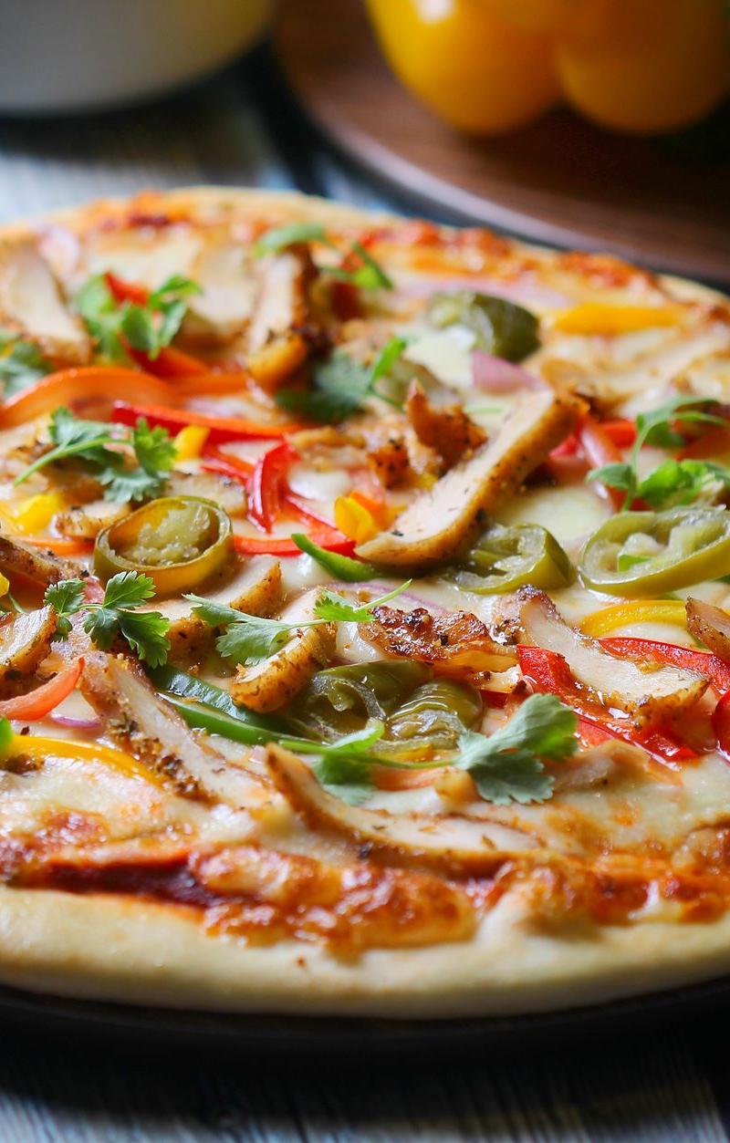20-Min Alfredo Chicken Basil Pizza