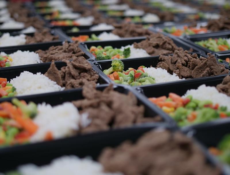 15-Min Beef Stir Fry Rice Bowls