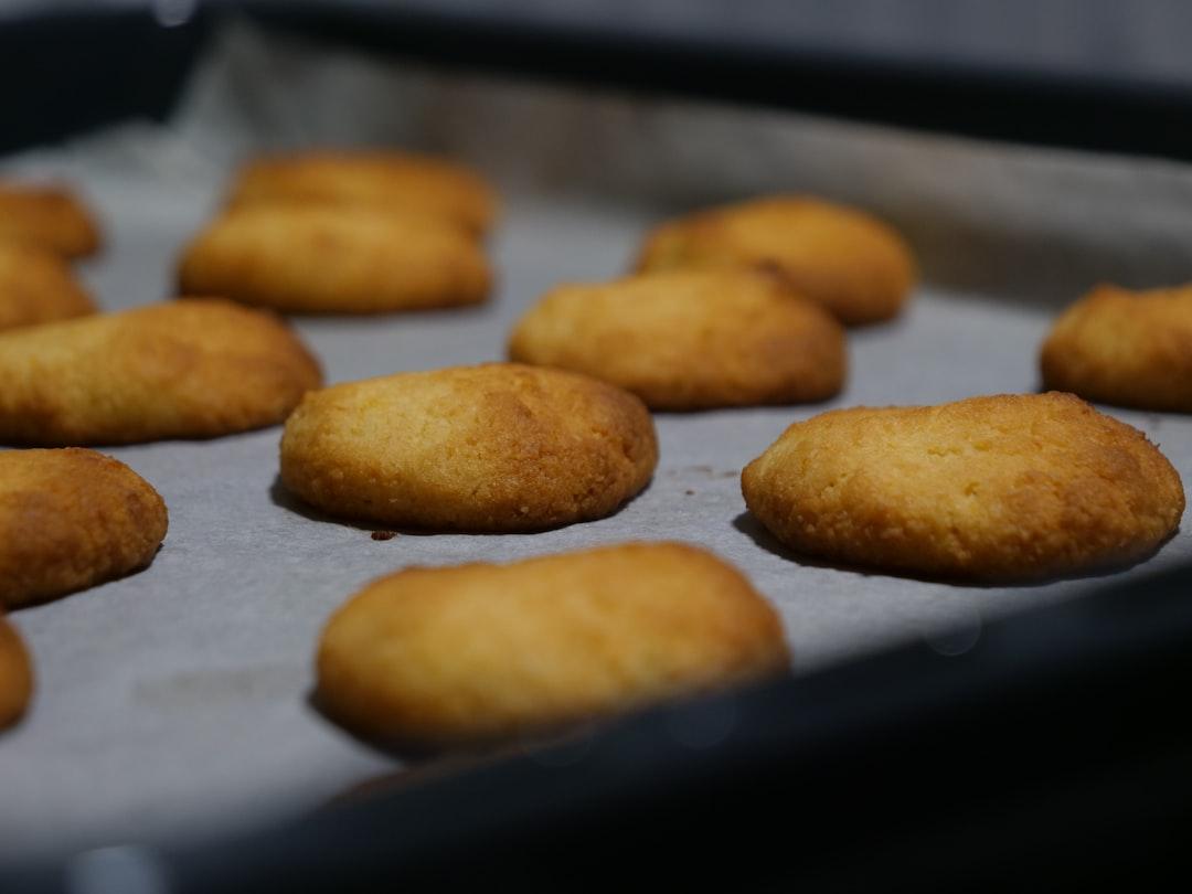 4-Ingredient Lemon Butter Cookies