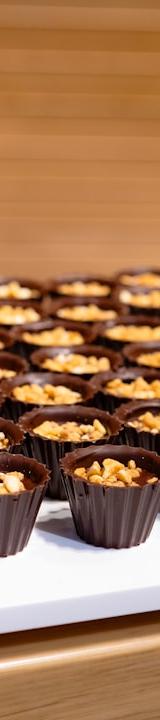5-Minute Peanut Butter Cup Bites