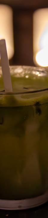 5-Min Iced Green Tea with Honey & Lemon