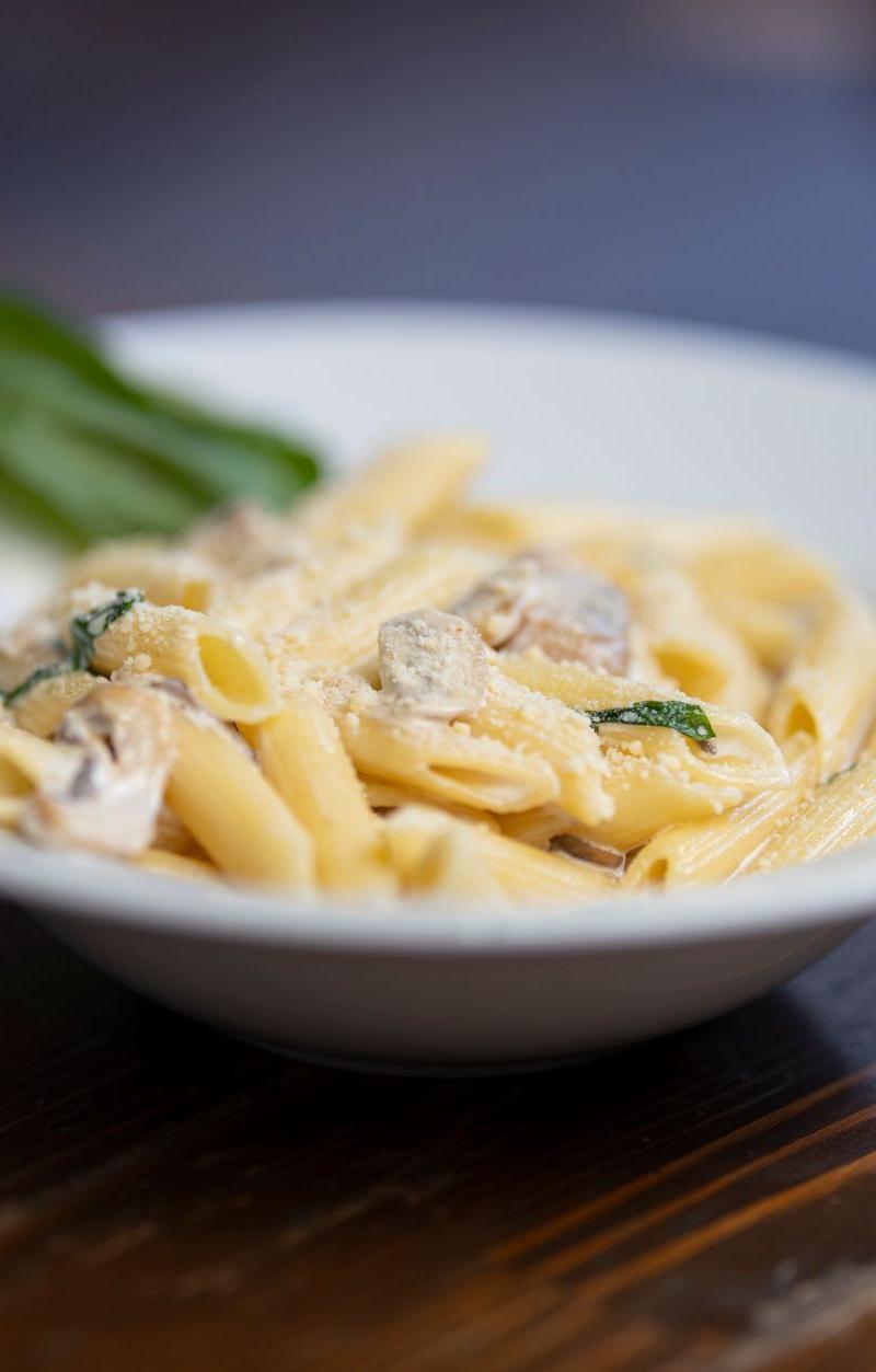 Creamy Garlic Parmesan Pasta
