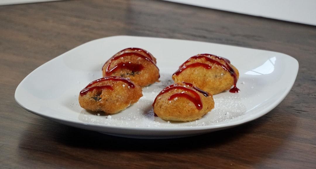 Sweet & Spicy BBQ Grape Jelly Meatballs