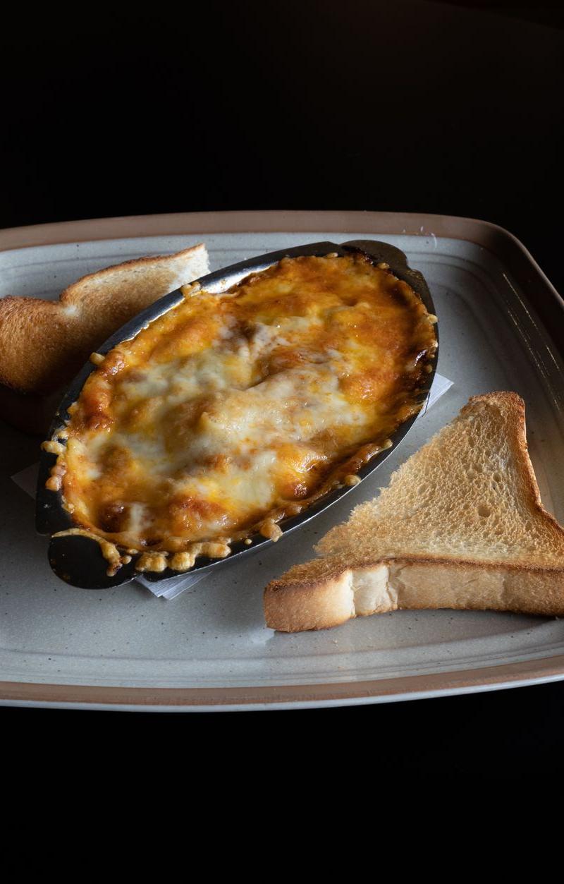 20-Min Golden Baked Mac and Cheese