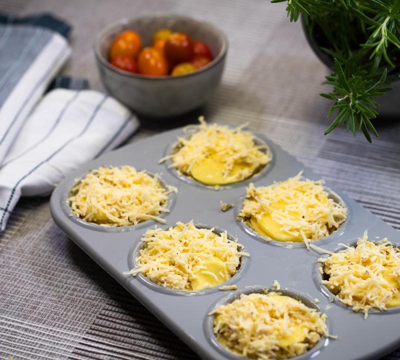 Crispy Ham & Cheese Egg Cups