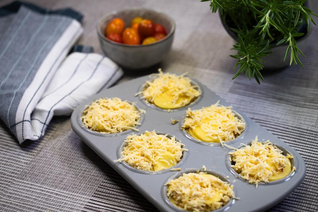 Crispy Ham & Cheese Egg Cups