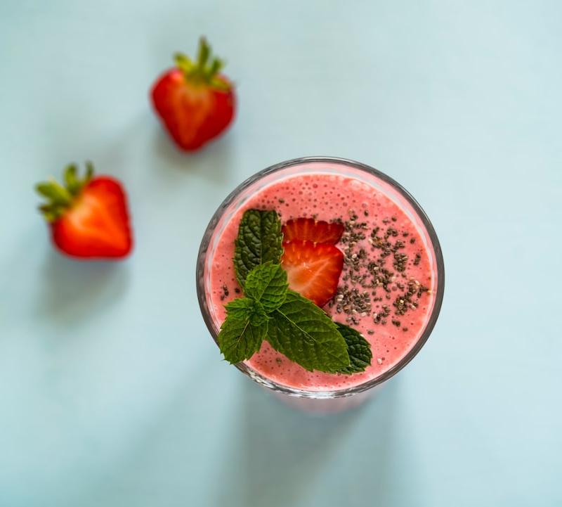 Strawberry Coconut Smoothie