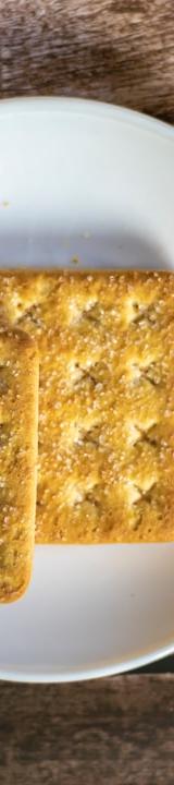Garlic Butter Crackers