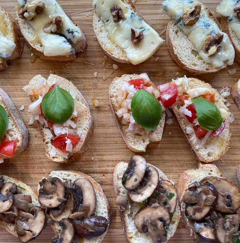 Garlic Butter Mushroom Bruschetta