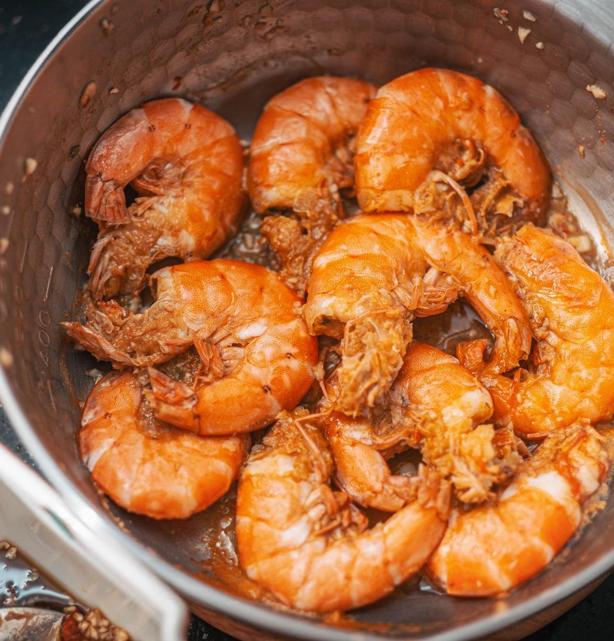 Sweet Chili Shrimp Skillet