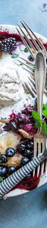 20-Min Skillet Berry Cobbler