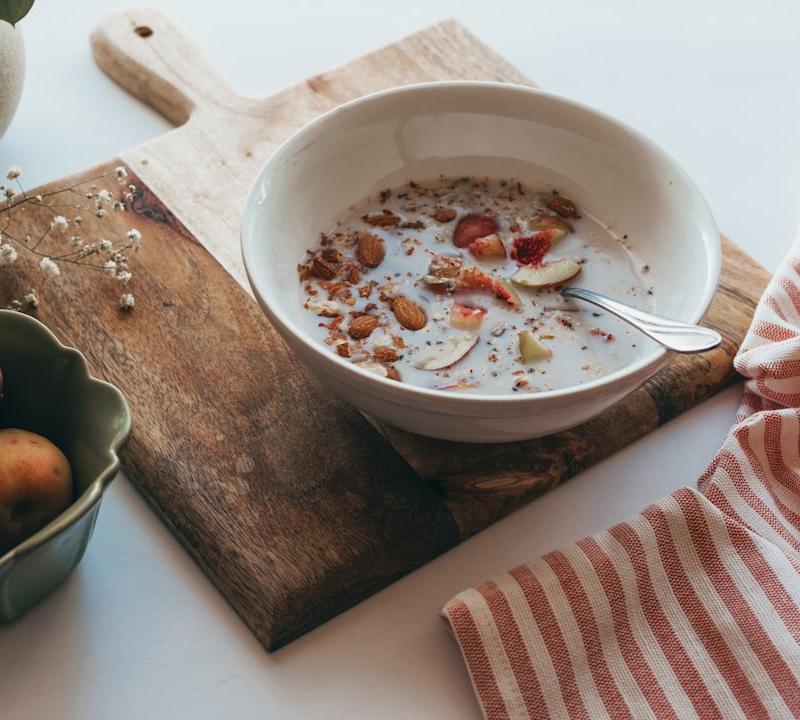 Warm Peaches and Cream Oatmeal