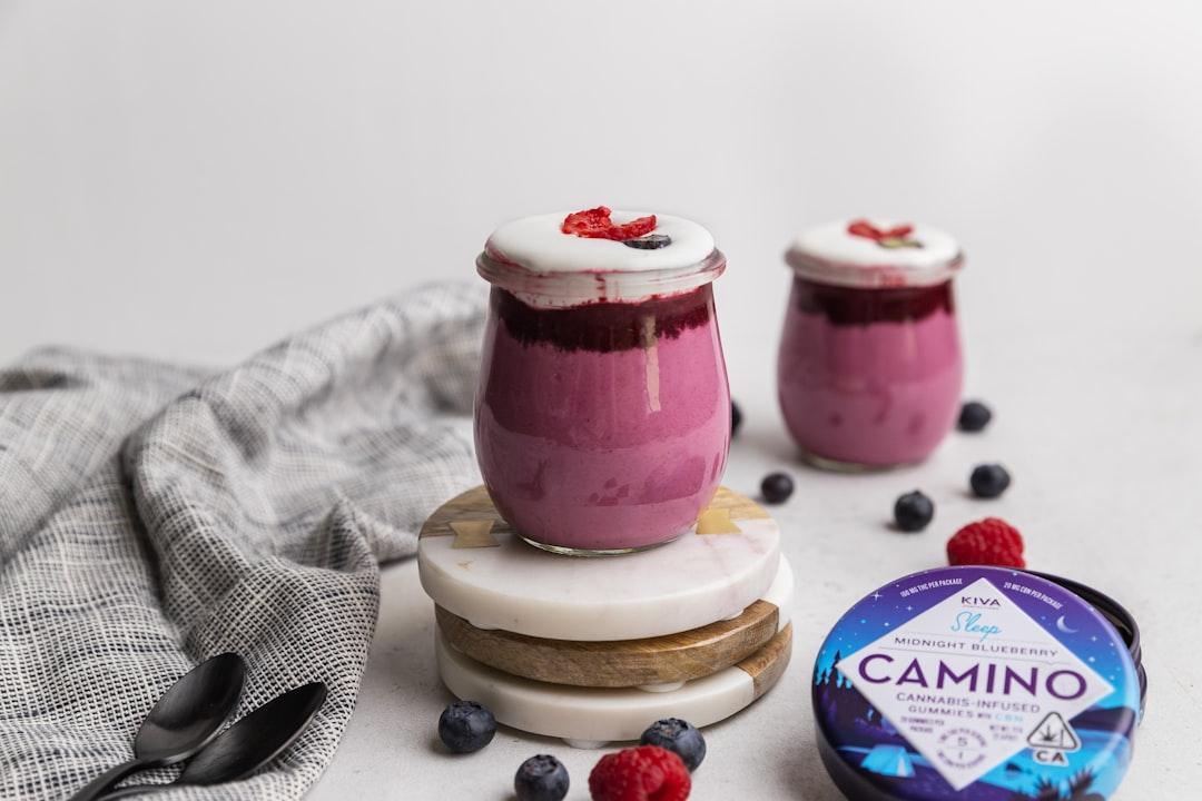 5-Minute Berry Chia Pudding