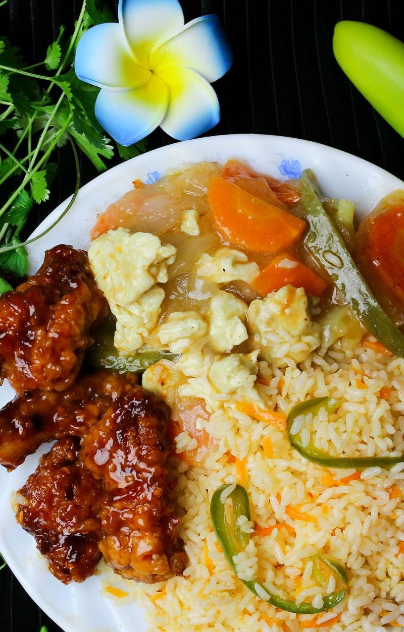 Sweet Chili Wings with Fried Rice