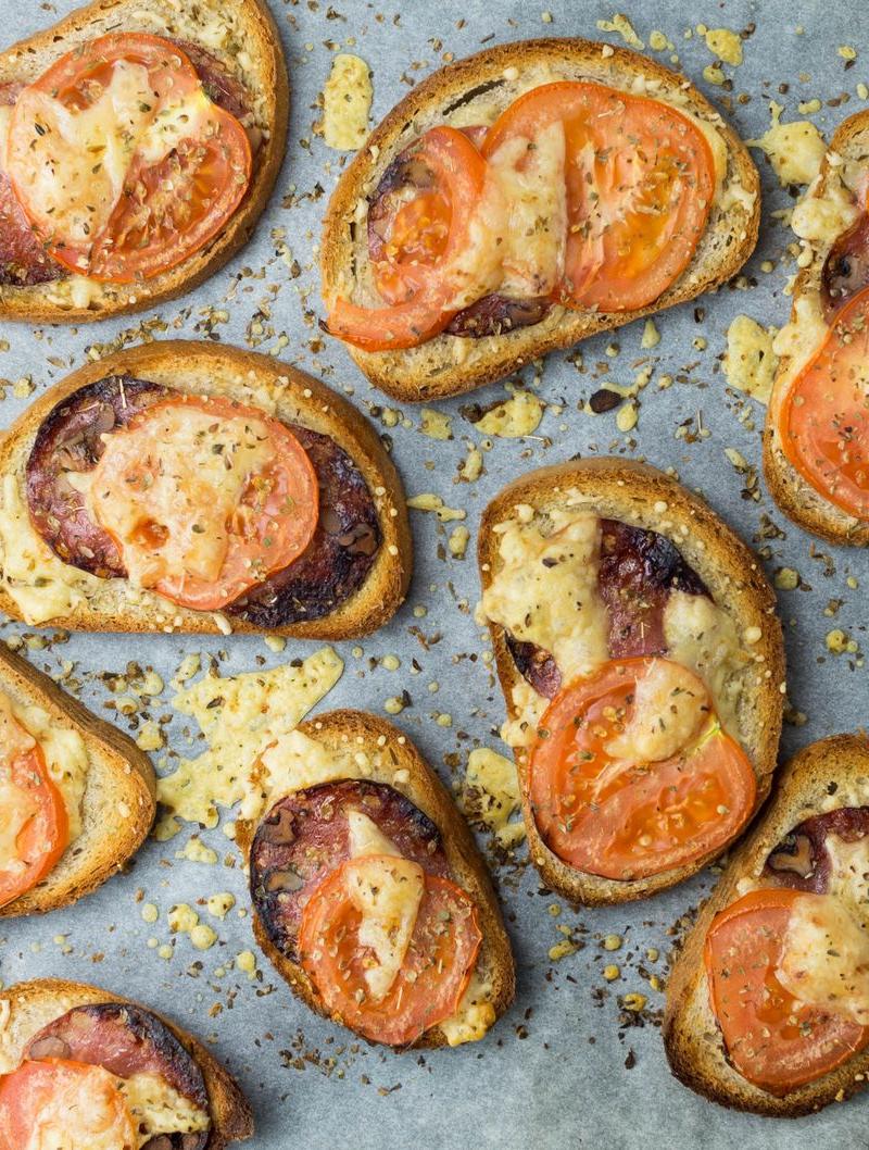 Crispy Cheddar Cheese Toast