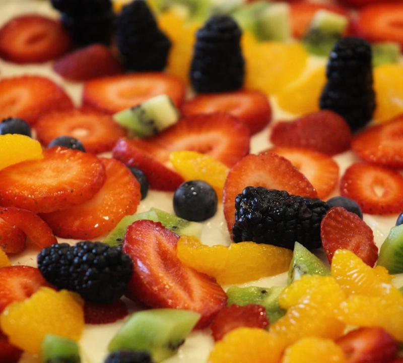 5-Min Fruit Pizza Bars