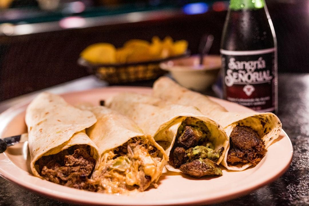 10-Min Carnitas Tacos with Chips & Salsa