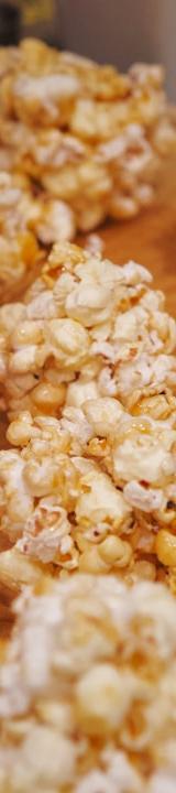 3-Ingredient Caramel Popcorn Clusters
