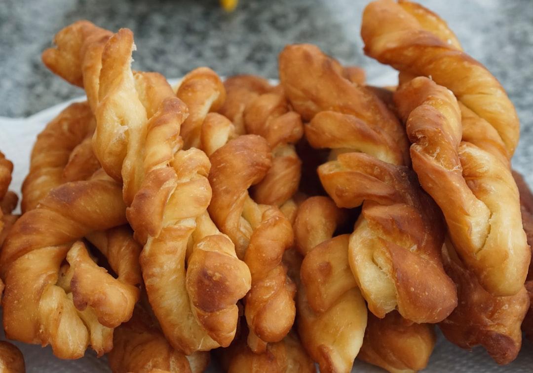 Crispy Cinnamon Sugar Twists