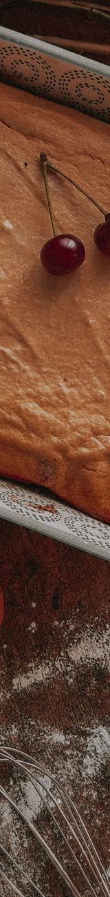 20-Min Cherry Cake Cobbler