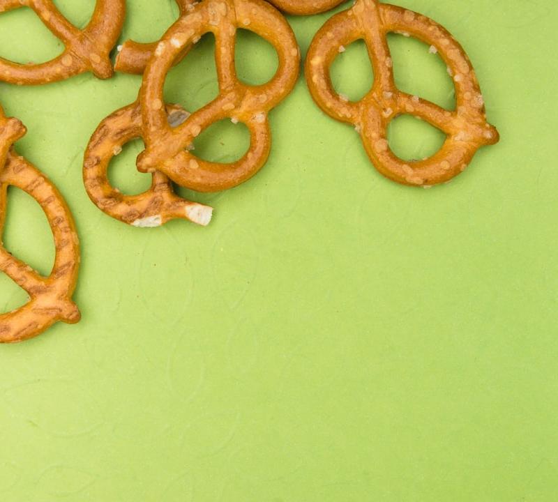 5-Min Ranch Pretzels