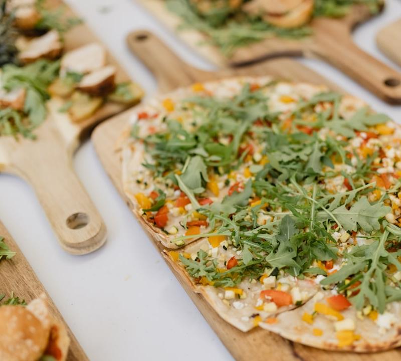 Hummus & Spinach Flatbread