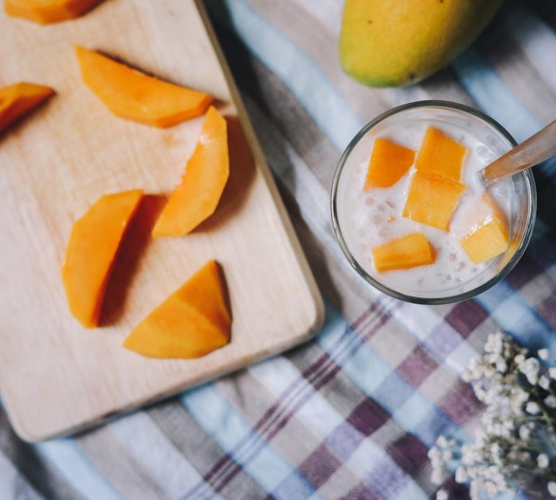 Mango Overnight Oats