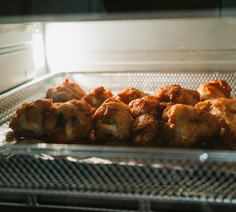 Crispy Garlic Air Fryer Cauliflower