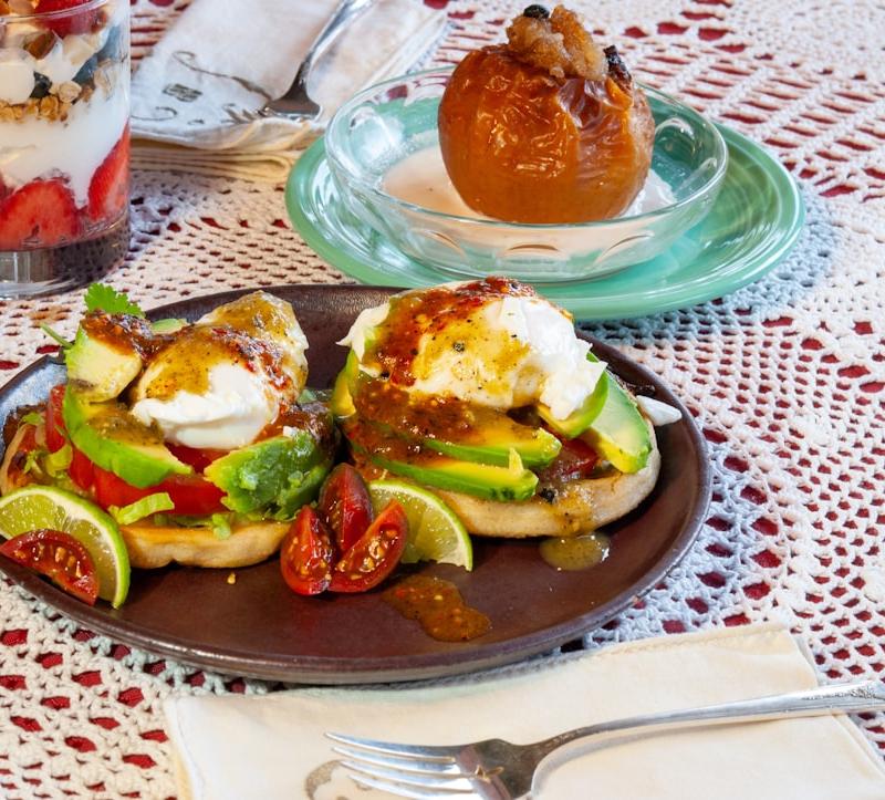 5-Min Avocado Toast with Red Pepper Kick