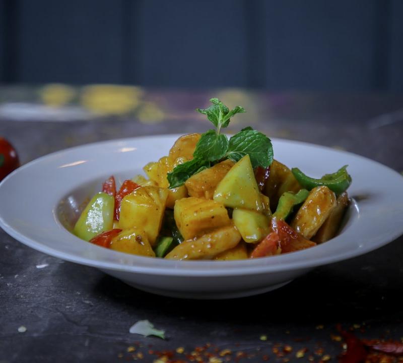 20-Min Pineapple Chicken Stir Fry